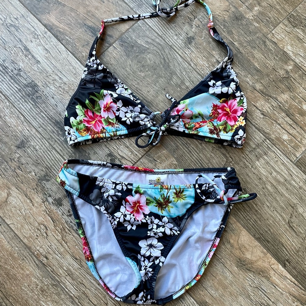 Bare Nothings Hawaiian 🌺 Print Bikini